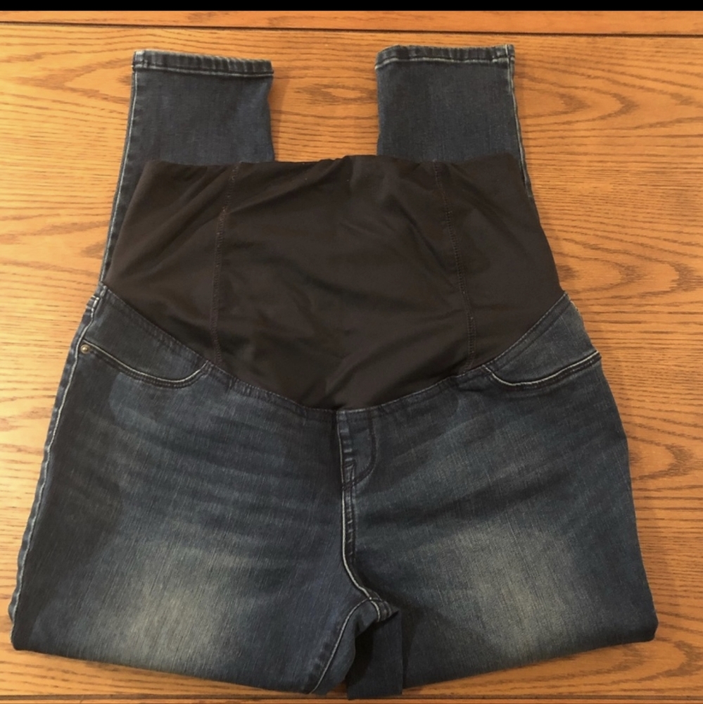 Amazing maternity jeggings